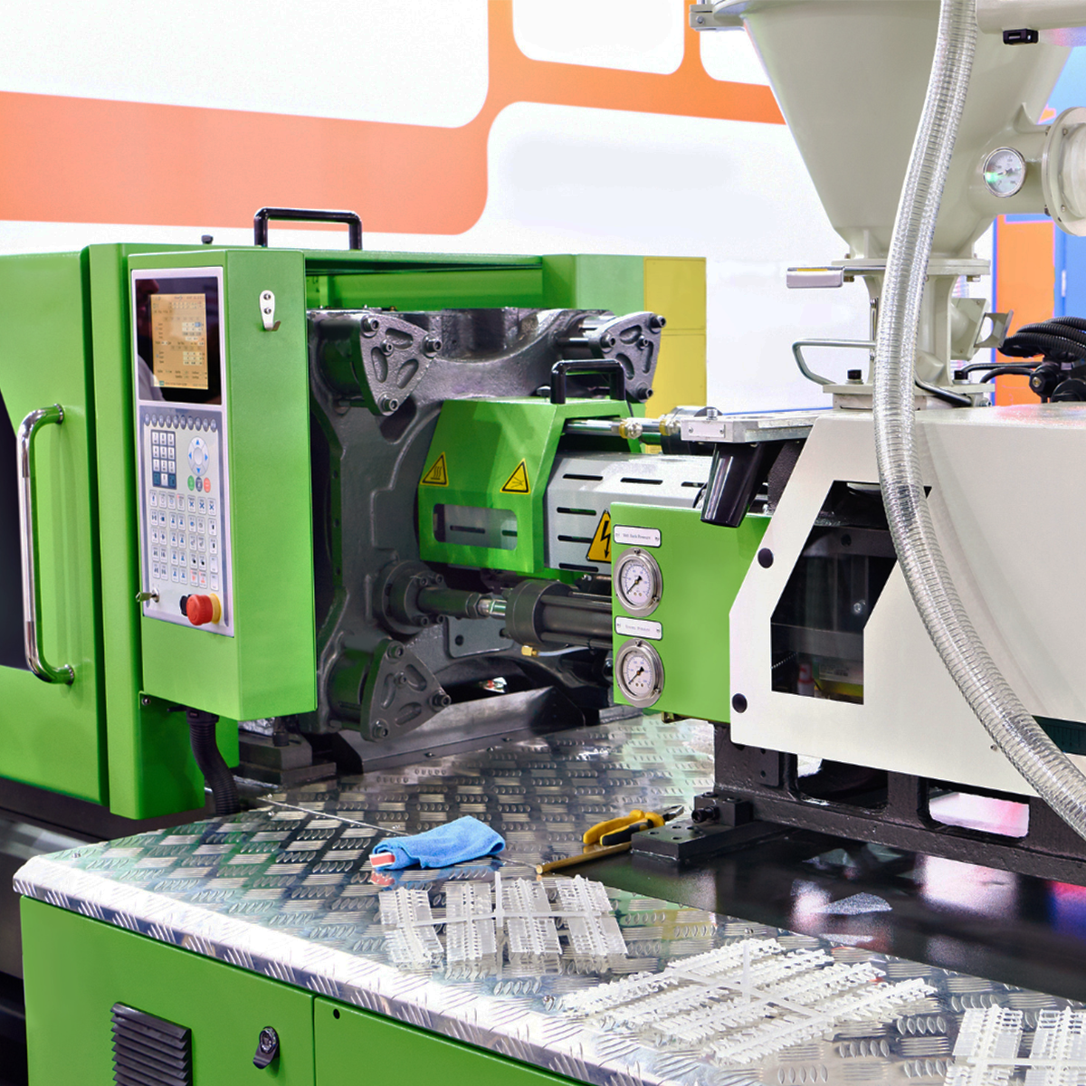 Optimierungen DT https://dreitec-systems.de/wp-content/uploads/2025/11/Optimierungen-Split-1.png